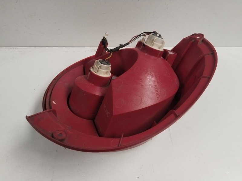 Recambio de piloto trasero derecho para chevrolet matiz s referencia OEM IAM 300412R  