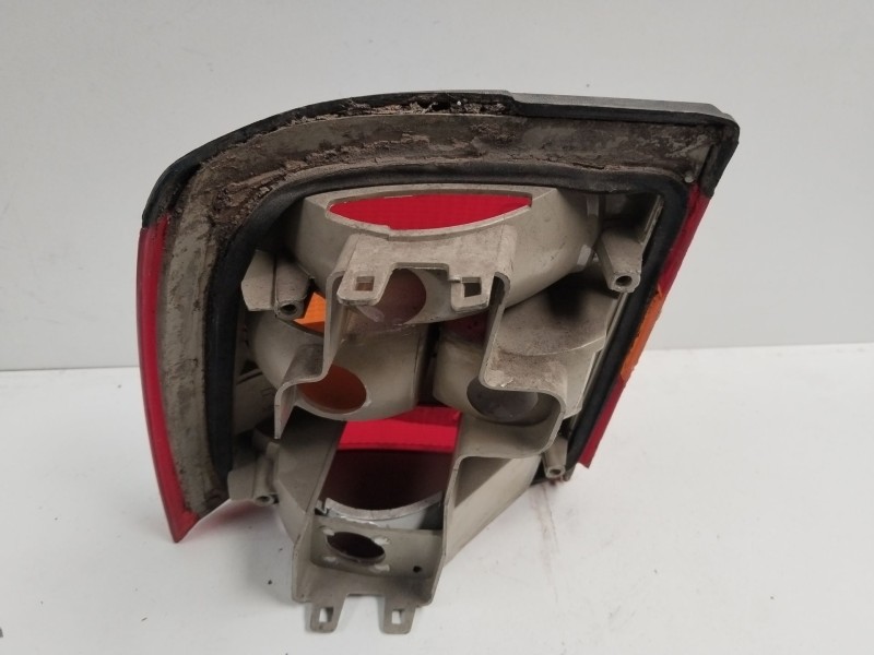 Recambio de piloto trasero derecho para opel vectra a cdx referencia OEM IAM 90350310  