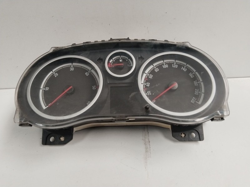 Recambio de cuadro instrumentos para opel corsa d sport referencia OEM IAM 0013252148  