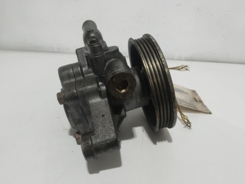 Recambio de bomba direccion para honda civic berlina .5 (ma/mb) 1.5 cat referencia OEM IAM D1J601454X  
