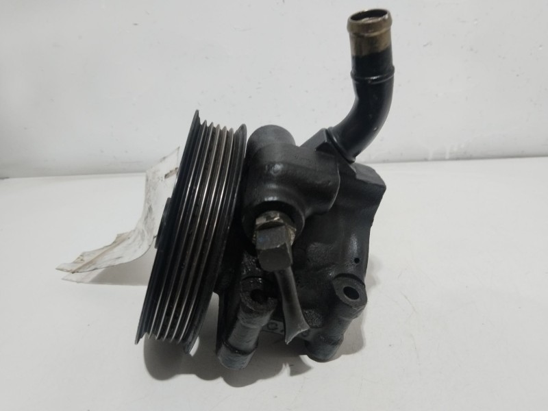 Recambio de bomba direccion para ford focus berlina (cak) ambiente referencia OEM IAM XS4E3A733AC  