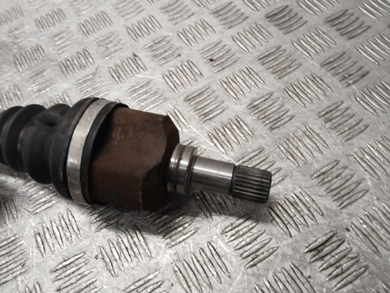 Recambio de transmision delantera izquierda para citroën c4 i (lc_) 1.6 hdi referencia OEM IAM 9637117780  