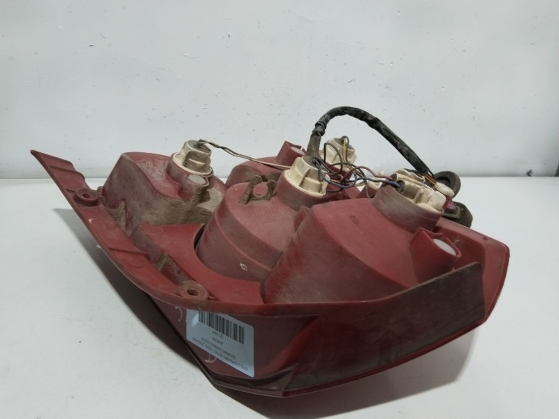 Recambio de piloto trasero derecho para chevrolet aveo / kalos hatchback (t200) 1.2 referencia OEM IAM 300267R  