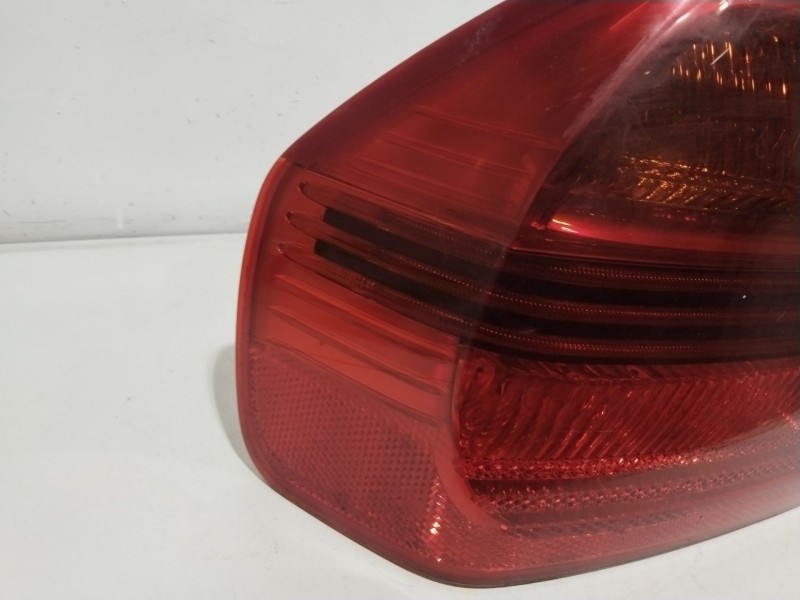 Recambio de piloto trasero izquierdo para bmw 3 (e90) 320 d referencia OEM IAM 63210406879  