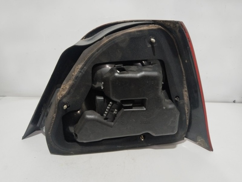 Recambio de piloto trasero izquierdo para rover 25 i hatchback (rf) 1.4 16v referencia OEM IAM 8821907L  