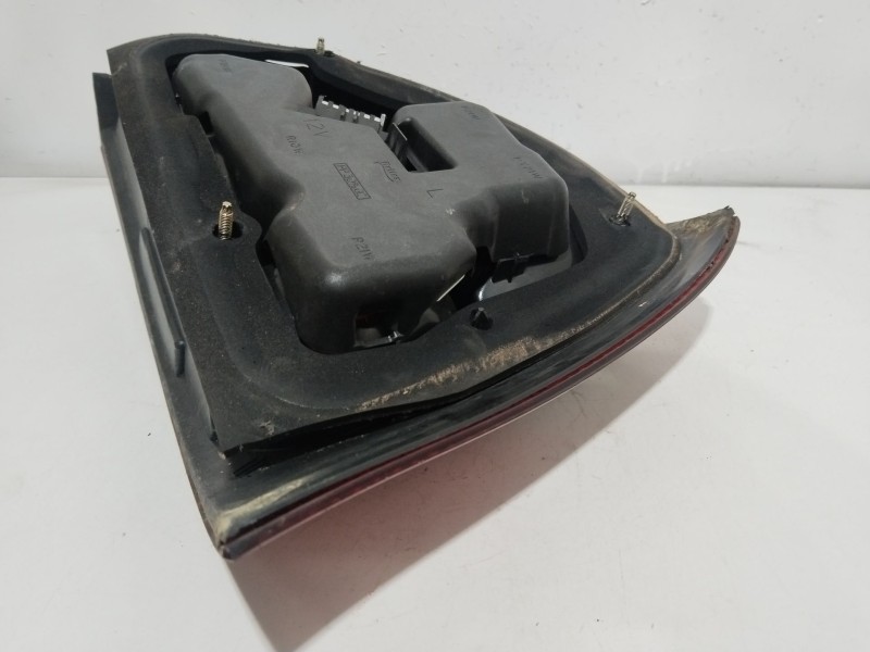 Recambio de piloto trasero izquierdo para rover 25 i hatchback (rf) 1.4 16v referencia OEM IAM 8821907L  