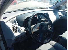 nissan almera tino (v10) del año 2004 2