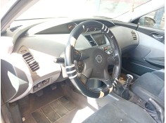 nissan primera hatchback (p12) del año 2003 2