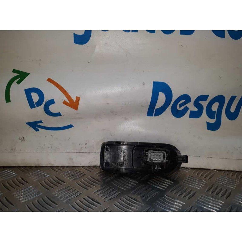 MANDO ELEVALUNAS DELANTERO DERECHO  - imagen 2