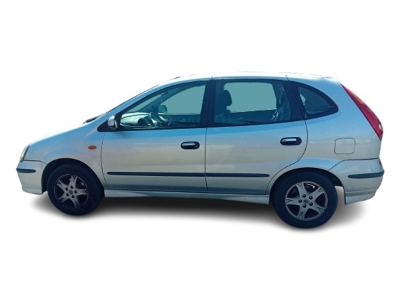 nissan almera tino (v10) del año 2004 nissan almera tino (v10) del año 2004