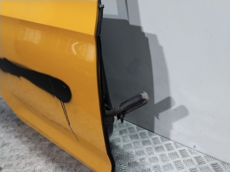 Recambio de puerta trasera derecha para seat toledo iv (kg3) 1.6 tdi referencia OEM IAM   AMARILLO Recambio de puerta trasera derecha para seat toledo iv (kg3) 1.6 tdi referencia OEM IAM   AMARILLO