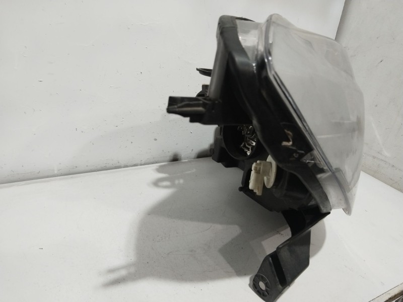 Recambio de faro derecho para dacia dokker furgoneta/monovolumen 1.5 dci (feaj) referencia OEM IAM 260102414R  