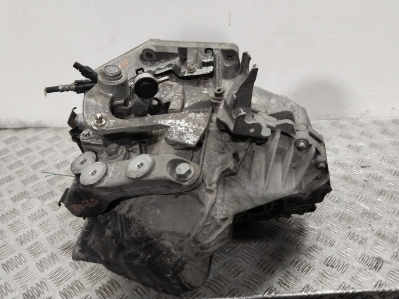 Recambio de caja cambios para opel insignia a sedán (g09) 2.0 cdti (69) referencia OEM IAM 55568685  