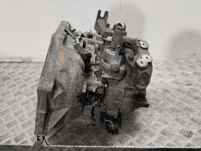 Recambio de caja cambios para opel insignia a sedán (g09) 2.0 cdti (69) referencia OEM IAM 55568685  