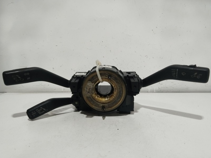 Recambio de mando multifuncion para volkswagen passat berlina (3c2) edition referencia OEM IAM 3C5953513R  3C0959653B