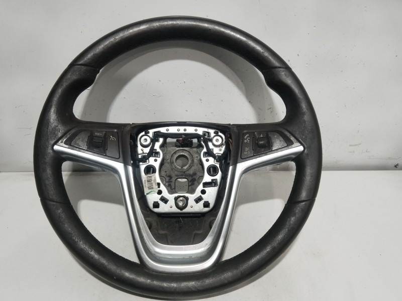 Recambio de volante para opel insignia a sedán (g09) 2.0 cdti (69) referencia OEM IAM 13316548  