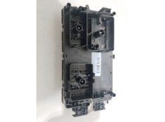 Recambio de caja reles / fusibles para opel insignia a sedán (g09) 2.0 cdti (69) referencia OEM IAM 13255300  