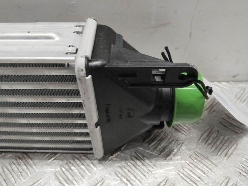 Recambio de intercooler para fiat doblo autobús (263_) 1.6 d multijet (263axp1b) referencia OEM IAM 8E7250000  NUEVO