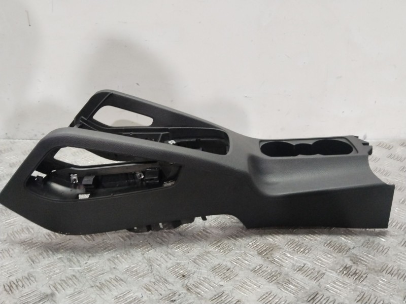 Recambio de consola central para volkswagen scirocco iii (137, 138) 1.4 tsi referencia OEM IAM 1K0863243C  
