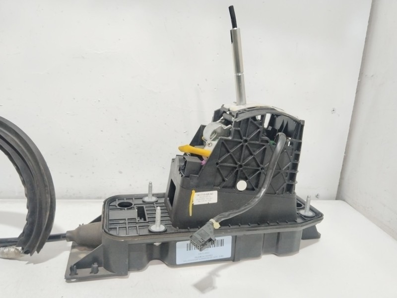 Recambio de palanca cambio para volkswagen scirocco iii (137, 138) 1.4 tsi referencia OEM IAM 1K0713061  1K1713025AD