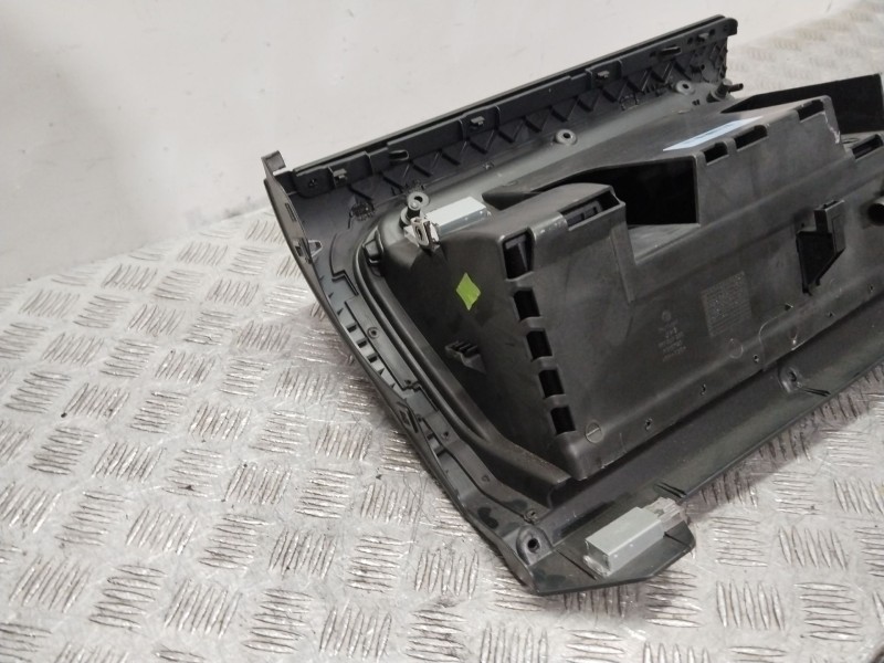 Recambio de guantera para volkswagen scirocco iii (137, 138) 1.4 tsi referencia OEM IAM 1K1857290  