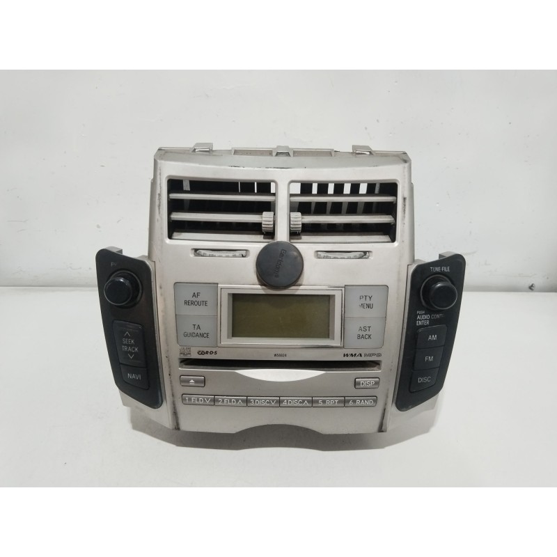 Recambio de sistema audio / radio cd para toyota yaris (_p9_) 1.4 d-4d (nlp90_) referencia OEM IAM 861200D210  