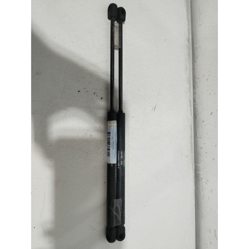 Recambio de amortiguadores maletero / porton para fiat punto berlina (176) 60 sx referencia OEM IAM 0007734566  