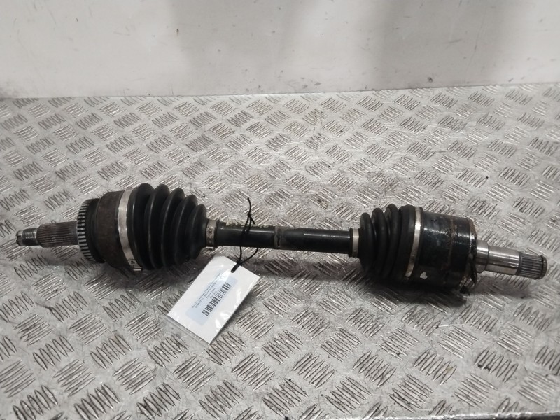 Recambio de transmision delantera izquierda para kia carnival / grand carnival iii (vq) 2.9 crdi referencia OEM IAM 495014D301  