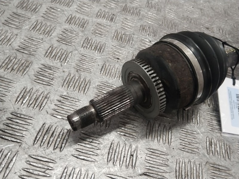 Recambio de transmision delantera izquierda para kia carnival / grand carnival iii (vq) 2.9 crdi referencia OEM IAM 495014D301  