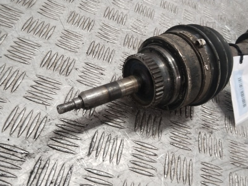 Recambio de transmision delantera izquierda para ssangyong kyron 2.0 xdi referencia OEM IAM   