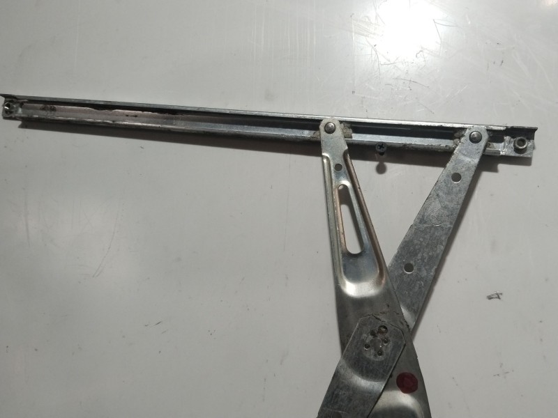 Recambio de elevalunas trasero derecho para toyota prius liftback (_w2_) 1.5 hybrid (nhw20_) referencia OEM IAM 6980152070  