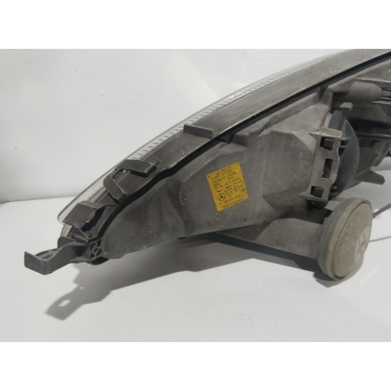 Recambio de faro derecho para mercedes-benz clase a (w168) a 160 (168.033, 168.133) referencia OEM IAM 0301192202  