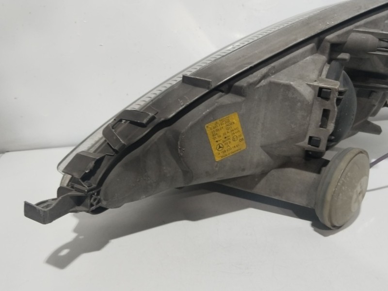 Recambio de faro derecho para mercedes-benz clase a (w168) a 160 (168.033, 168.133) referencia OEM IAM 0301192202  