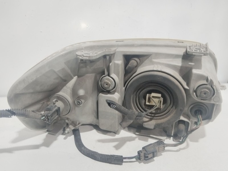 Recambio de faro izquierdo para chevrolet aveo / kalos sedán (t200) 1.4 referencia OEM IAM 96650521  