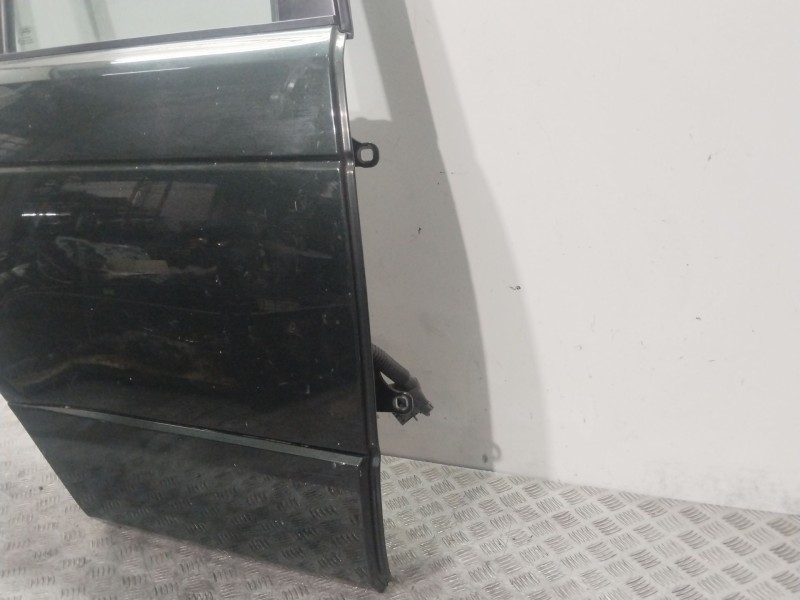 Recambio de puerta trasera derecha para land rover range rover (lm) td6 hse referencia OEM IAM BFA760060  