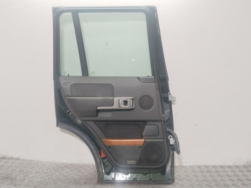 Recambio de puerta trasera izquierda para land rover range rover (lm) td6 hse referencia OEM IAM BFA760070  
