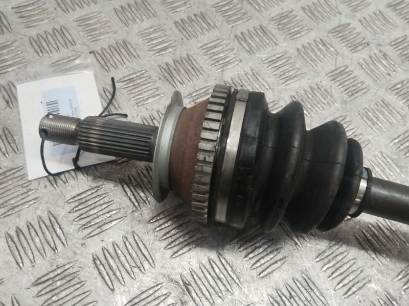 Recambio de transmision delantera derecha para hyundai trajet (fo) 2.0 gls referencia OEM IAM 495013A380  