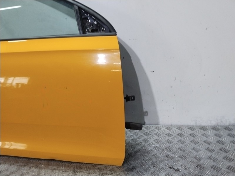 Recambio de puerta delantera derecha para seat toledo iv (kg3) 1.6 tdi referencia OEM IAM   AMARILLO