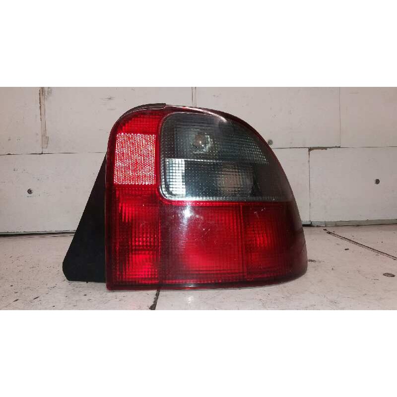 PILOTO TRASERO DERECHO ZUA000700 