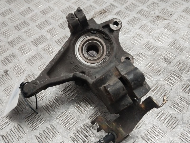 Recambio de mangueta delantera derecha para citroën berlingo 2.0 hdi multispace referencia OEM IAM 364753  