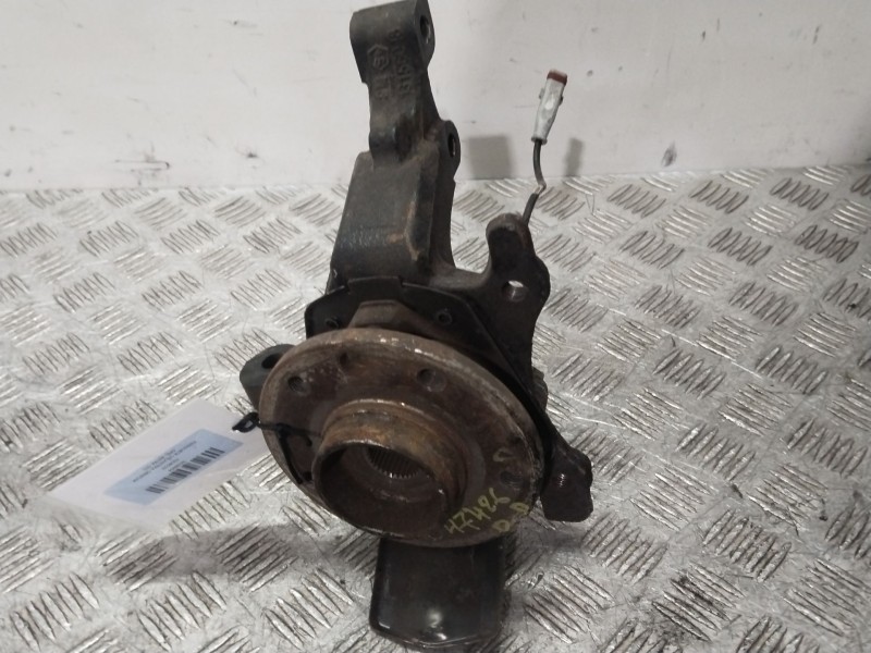 Recambio de mangueta delantera derecha para opel astra gtc cosmo referencia OEM IAM 5308033  