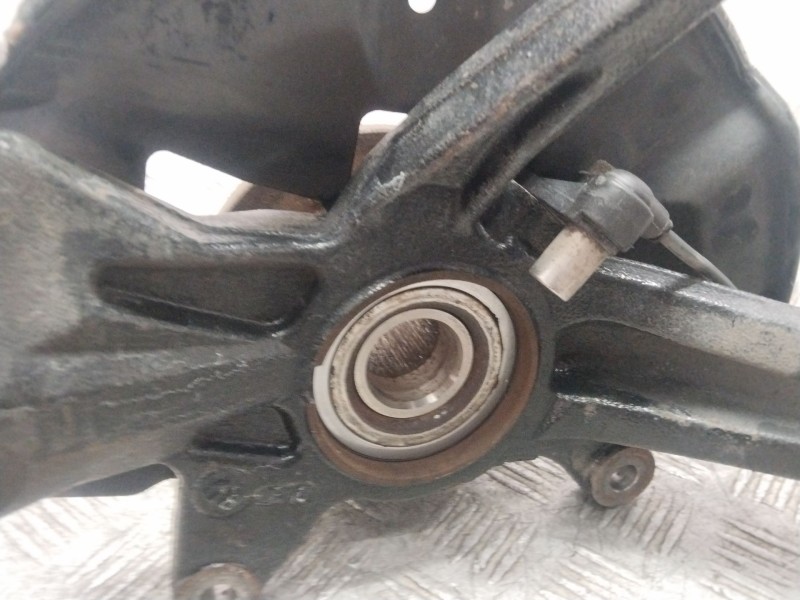 Recambio de mangueta delantera izquierda para volkswagen golf iv berlina (1j1) soul referencia OEM IAM 1J0407255AG  