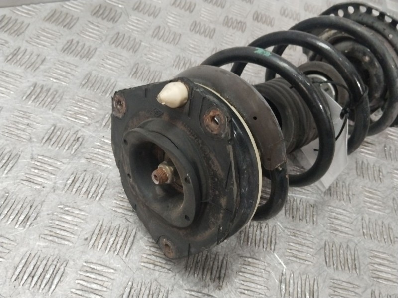 Recambio de amortiguador delantero izquierdo para renault scenic ii confort dynamique referencia OEM IAM 8200181928  