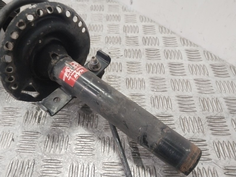 Recambio de amortiguador delantero izquierdo para renault scenic ii confort dynamique referencia OEM IAM 8200181928  