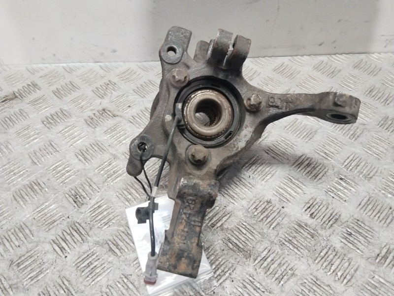 Recambio de mangueta delantera izquierda para opel astra gtc cosmo referencia OEM IAM 5308032  