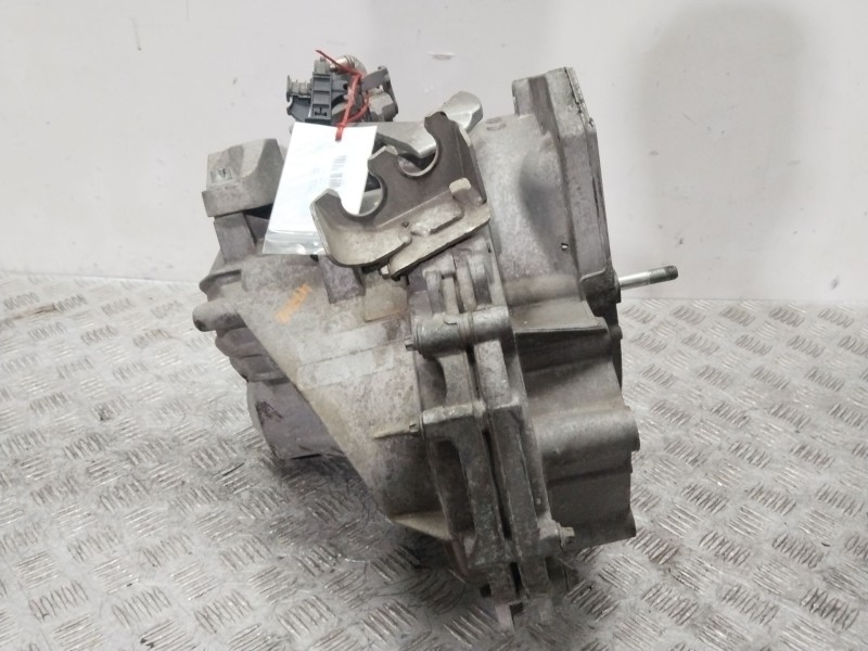 Recambio de caja cambios para lancia delta (181) gold referencia OEM IAM 55568318  