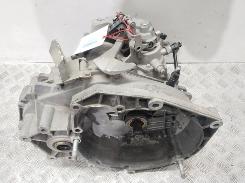 Recambio de caja cambios para lancia delta (181) gold referencia OEM IAM 55568318  