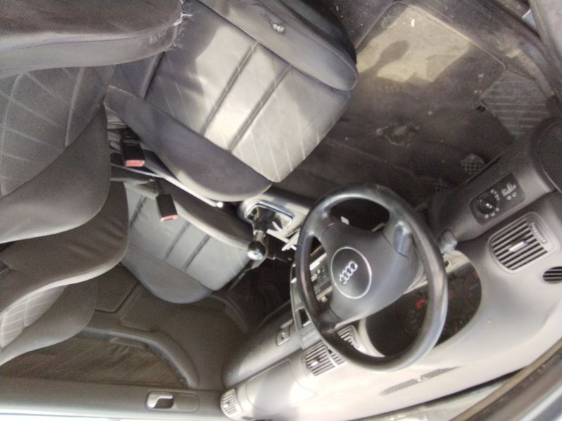 audi a3 (8l1) del año 2002
