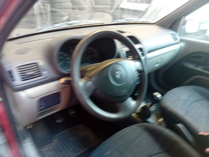 renault clio ii (bb_, cb_) del año 2001