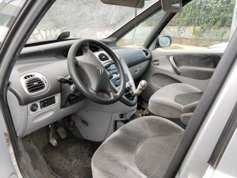 citroën xsara picasso (n68) del año 2010